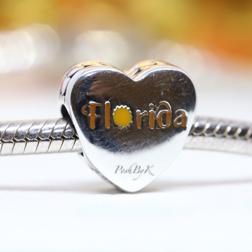 Pandora Florida Palm Tree Store Exclusive Charm - Picture 2 of 5